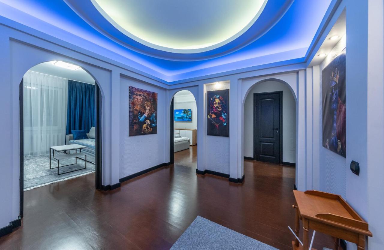 Modern 3 Bedroom Apartment Київ Екстер'єр фото
